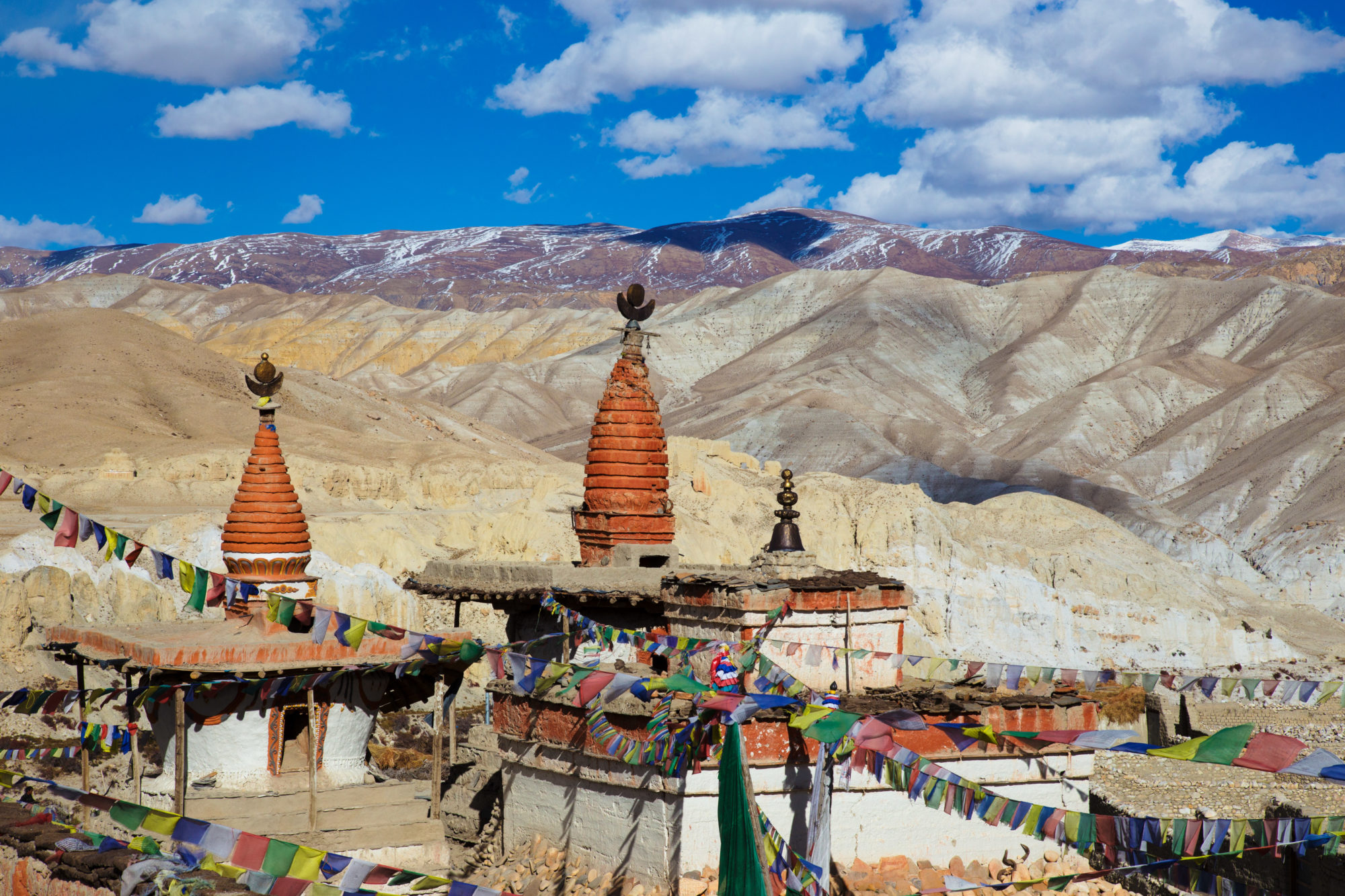Buddhist chortens (stupa) outside Lo Manthang, the walled capital of the Kingdom of Lo. Photo: J. Hullot/Flickr